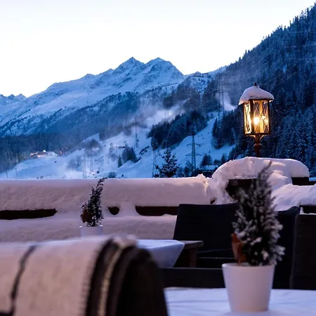 Отель Tannenhof*****superior 5*