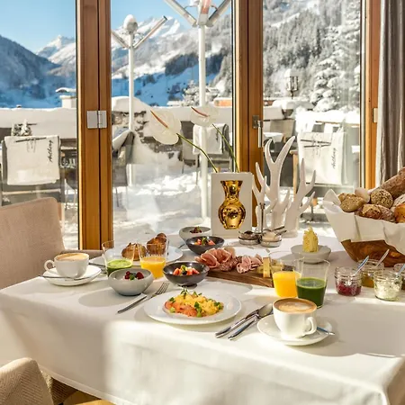 Tannenhof*****superior 5* Санкт-Антон-ам-Арльберг